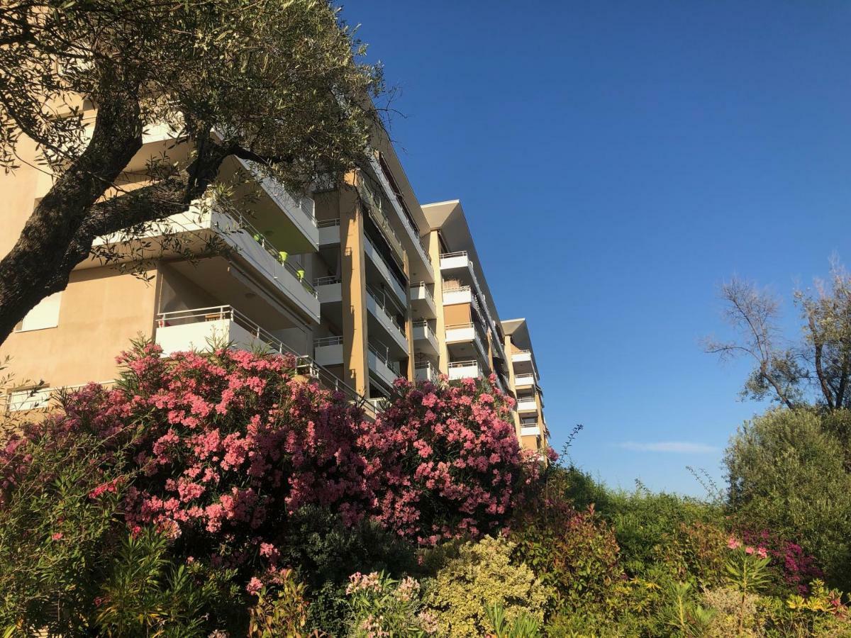 Superbe Appartement 3 Etoiles Ajaccio Debut Sanguinaires Exterior foto